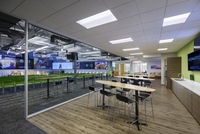 海灣協(xié)作工作室辦公室設(shè)計(jì)