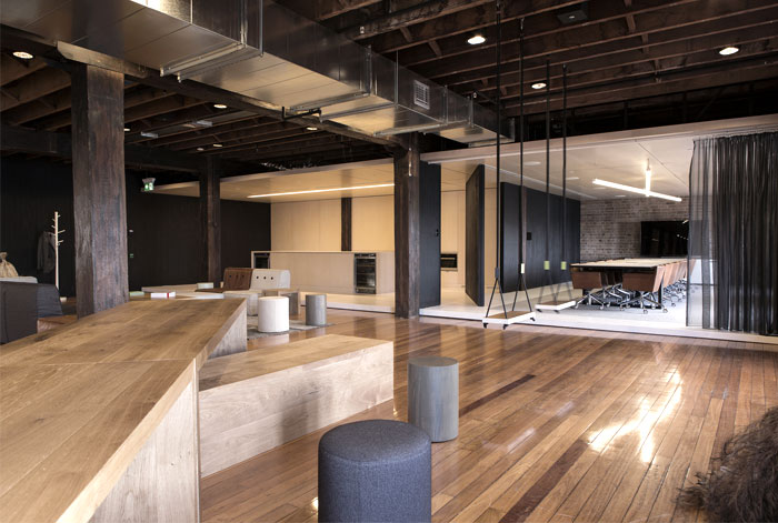 老廠(chǎng)房改造開(kāi)放式辦公室裝修設(shè)計(jì)