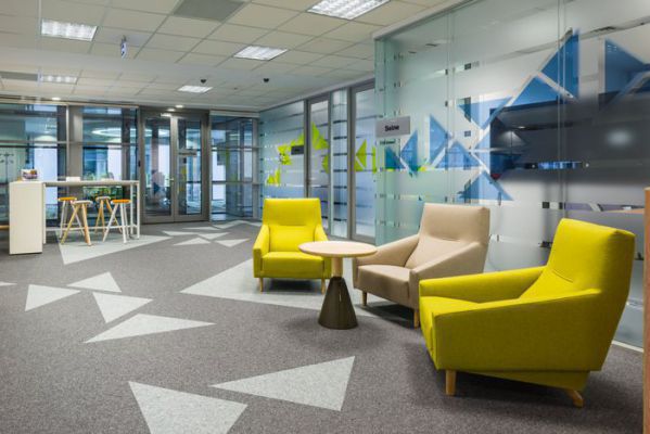 上海辦公室設(shè)計(jì)中前臺(tái)如何設(shè)計(jì)？