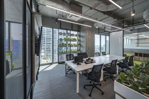 關(guān)于上海辦公室設(shè)計中裝飾品的選擇