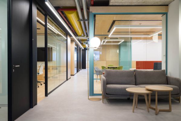 辦公室裝修是如何注重企業(yè)文化的？