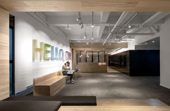 集團(tuán)辦公室設(shè)計的半開放模式