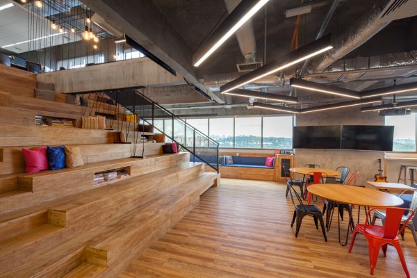 辦公室設(shè)計中地板該如何選擇