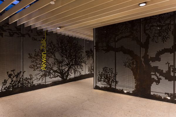 辦公室設(shè)計裝飾起到錦上添彩的作用