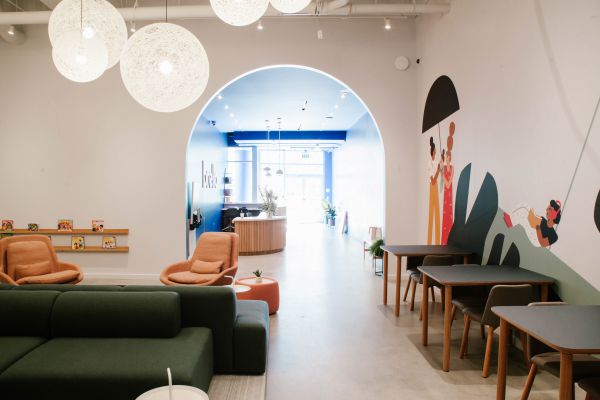 兒童保育中心辦公室設(shè)計中配色的運用