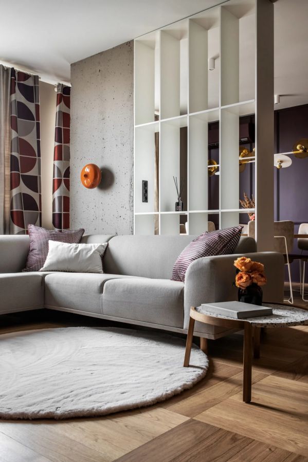 一間由辦公室設計打造的時尚復古的室內(nèi)空間